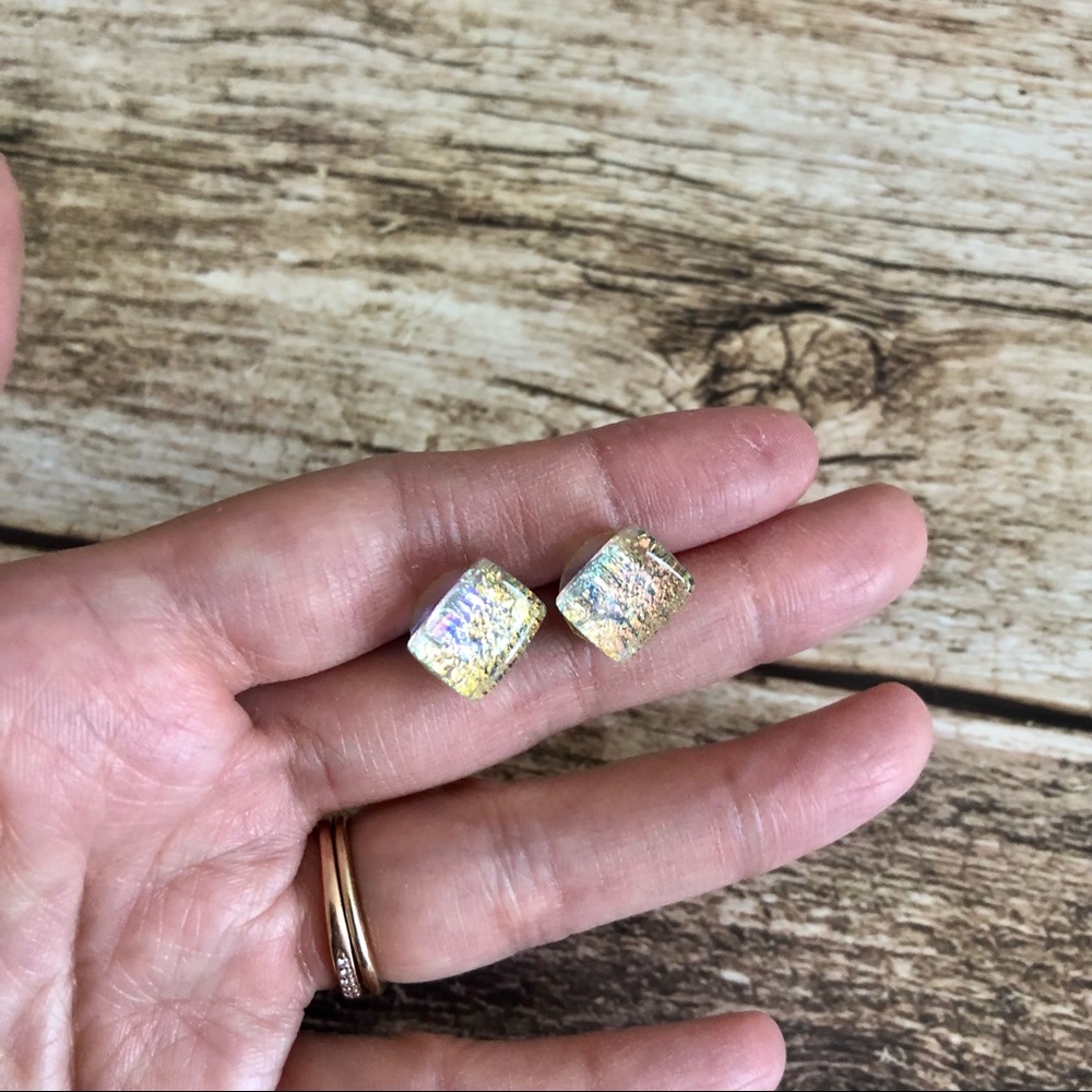 Vintage style glass earrings